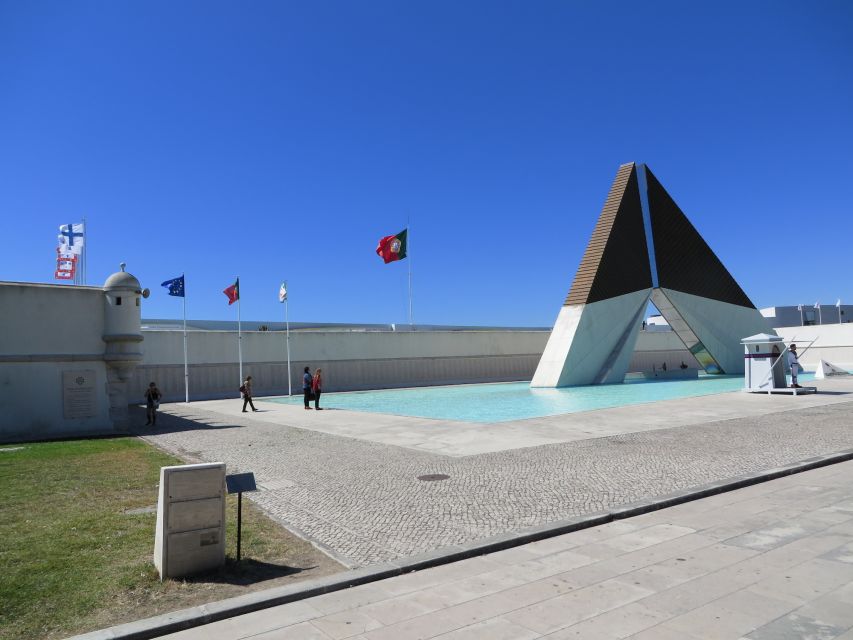 Lisbon: Discovering Belém Tuk Tuk Tour - How the private format affects the experience