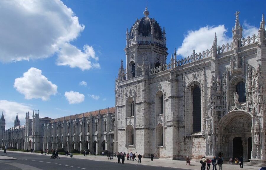 Lisbon: Discovering Belém Tuk Tuk Tour - Price, timing, and what you pay extra for