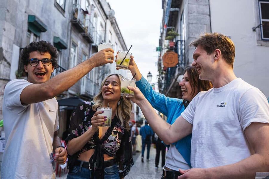 Lisbon: Drunken History Walking Tour with Included Drinks - The guides are the real make-or-break factor