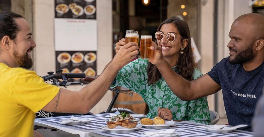 Lisbon: E-Bike Food Tour of Alfama and Old Town - Why an e-bike works so well in old Lisbon