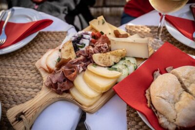 E-Bike Food Tour of Alfama and Old Town