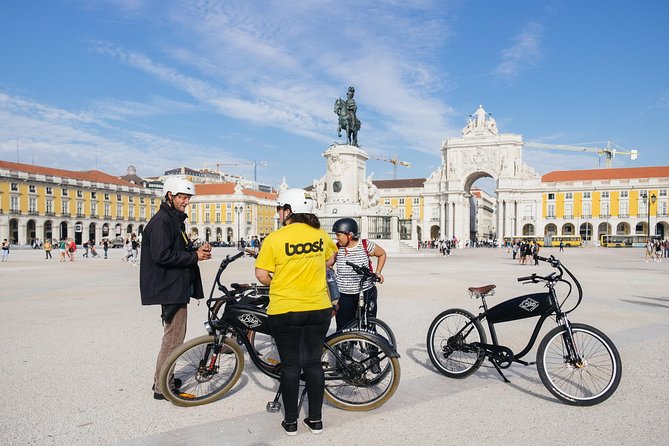 Lisbon E-Bike Tour Commerce Square, Mouraria and Alfama - Lisbon Cathedral and the castle district