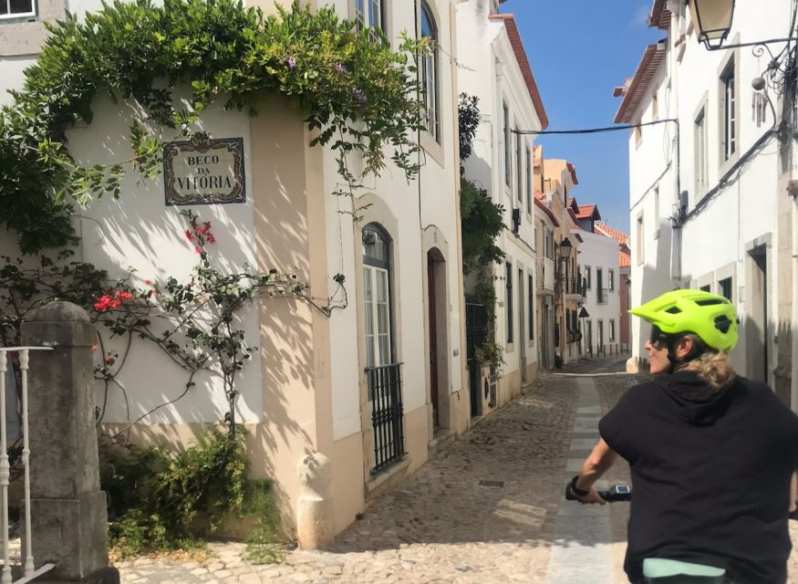 Lisbon: E-bike Trip from the Sintra Mountains to Cascais Sea - Peninha Convent and the high views