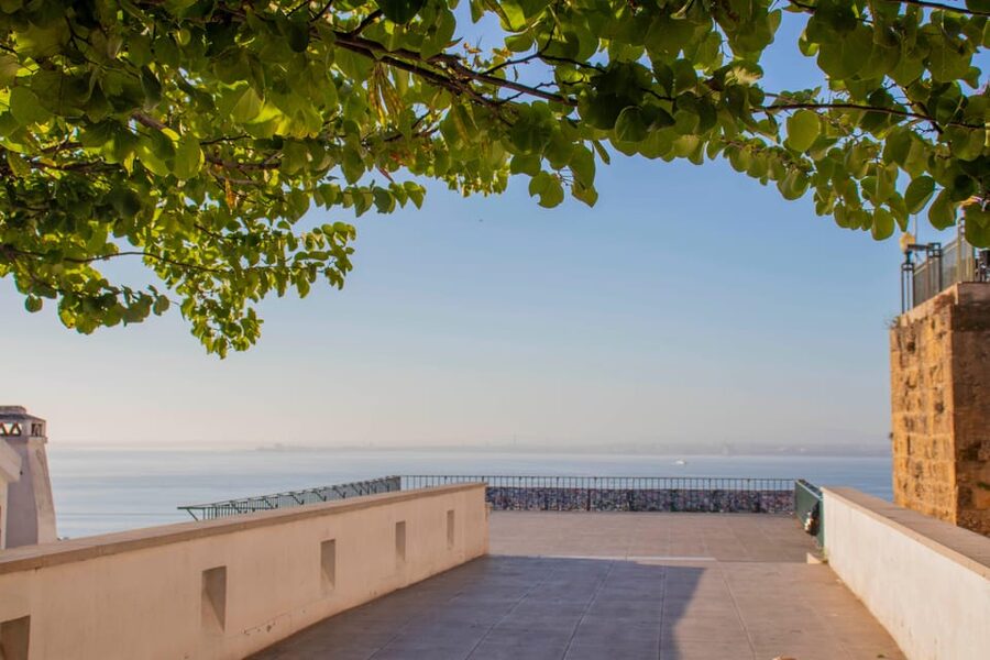 Lisbon: Early Morning TukTuk Tour - hotel/cruise ship pickup - Avenida da Liberdade and the final orientation
