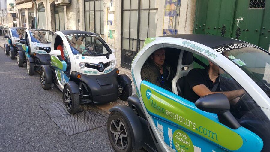 Lisbon: Electric Car Moorish Tour with GPS Audio Guide - Alfama, São Vicente, and the National Pantheon