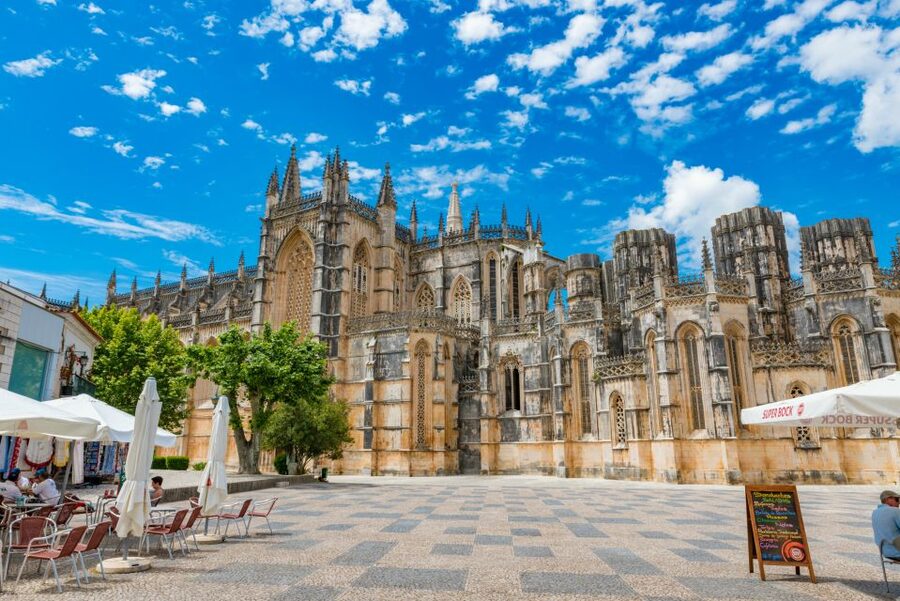 Lisbon: Fatima, Batalha, Nazare and Obidos Tour Hotel Pickup - Who should book this day trip?