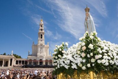 Fátima, Nazaré, Óbidos & São Martinho do Porto Tour