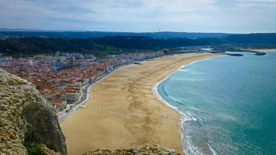 Lisbon: Fátima, Nazaré, Óbidos & São Martinho do Porto Tour - Transport, timing, and group size