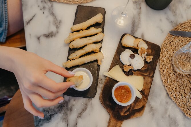 Lisbon Food & Tuk Tuk Tour with Eating Europe - What this Lisbon food tour is really like