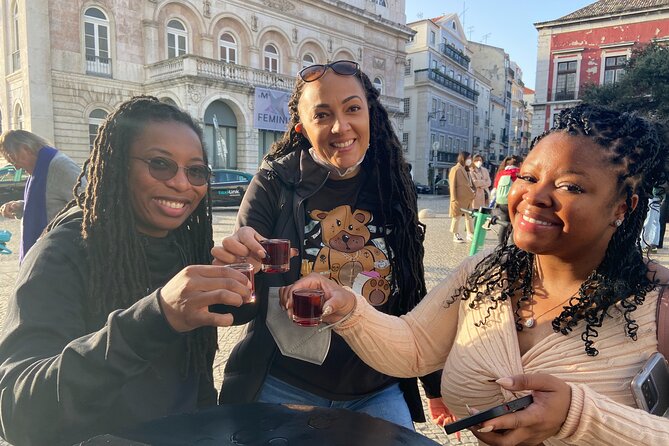 Lisbon Foodies Small-Group Walking Tour - The Moorish Quarter and a no-climb viewpoint
