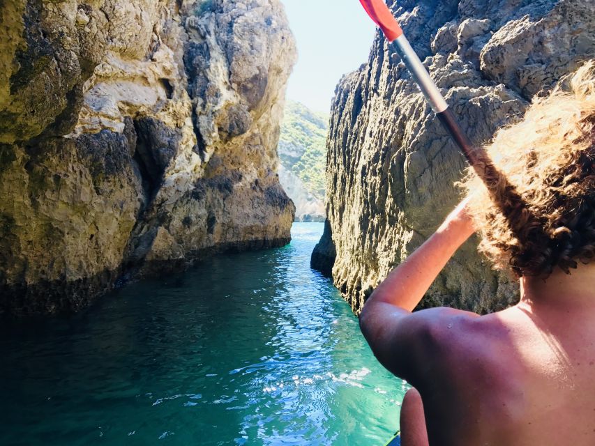 Lisbon: Full-Day Sesimbra Kayak Tour with Picnic - Who should book this Sesimbra day?