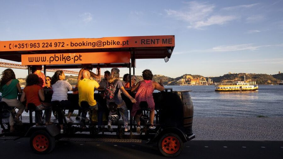 Lisbon: Fun Beer Bike by the Seafront - Starting beside the Tejo at Restaurante Motao