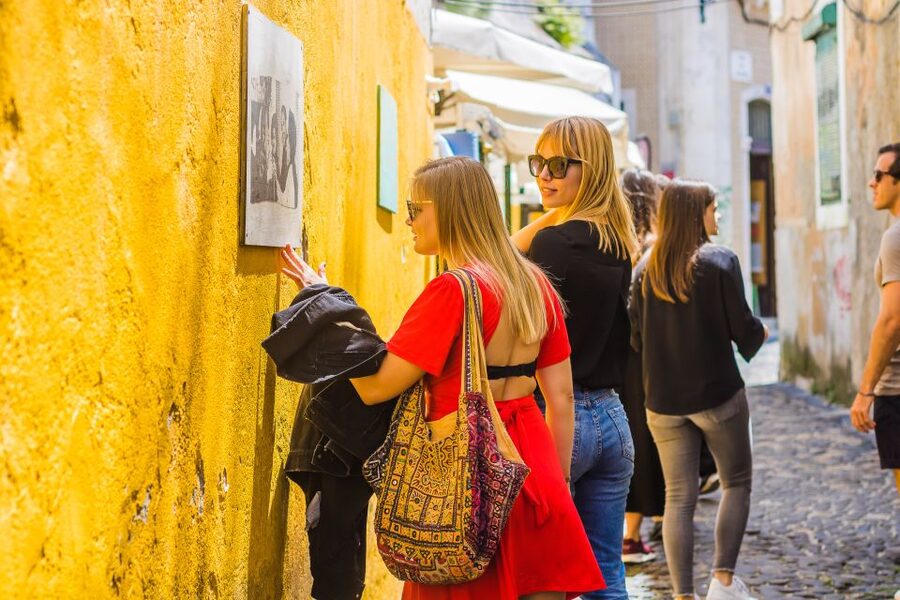 Lisbon: Guided Food and Wine Tasting Tour - What $122 buys you