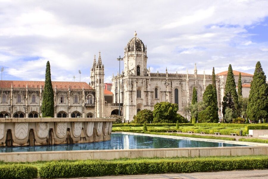 Lisbon: Guided Tour of Historic Belém by Electric Bike - The Monument to the Discoveries