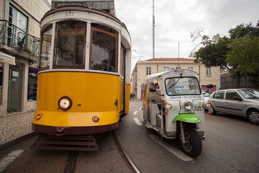Lisbon: Guided Tuk-Tuk Tour Along the Historic Tram Line 28 - Following the Tram 28 route through old Lisbon