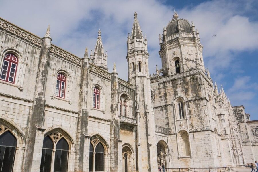 Lisbon: Half-Day City Tour - The Monument to the Discoveries in 15 minutes