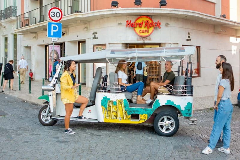 Lisbon: Half-Day Private Tuk Tuk Tour - From Avenida da Liberdade to the old city