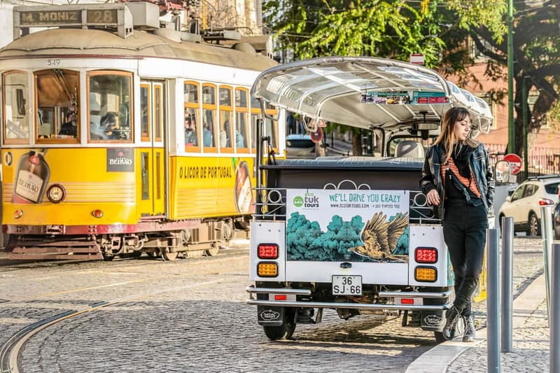 Lisbon: Half-Day Private Tuk Tuk Tour - Riverfront views and central Lisbon