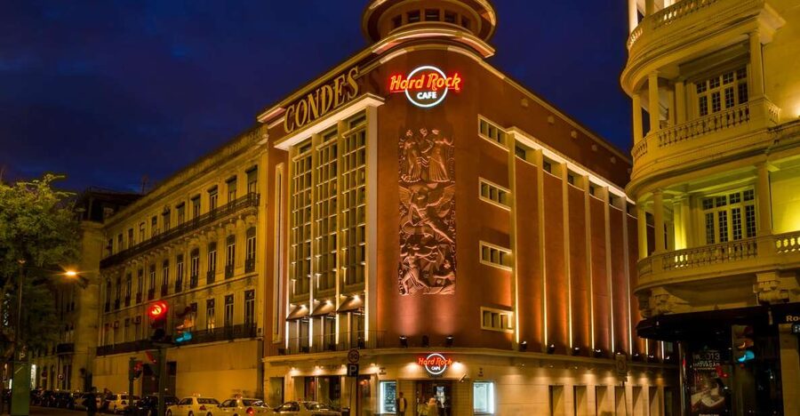 Lisbon: Hard Rock Cafe Experience - Entering Hard Rock Cafe Lisboa on Avenida da Liberdade