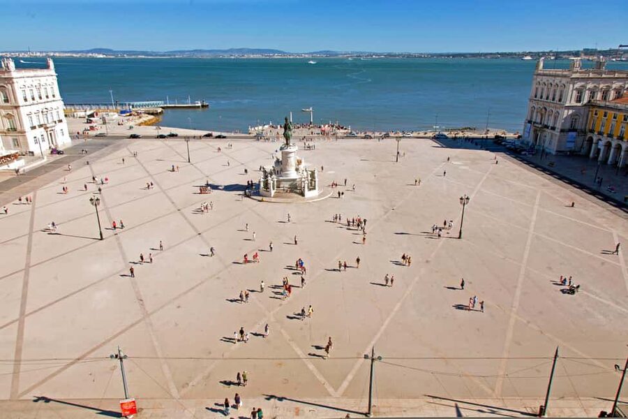 Lisbon Highlights 4H - São Roque Church and its artistic interior