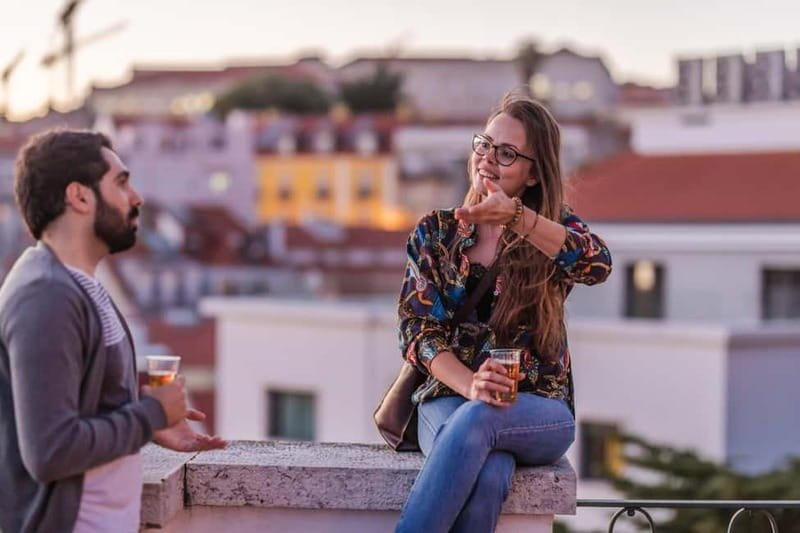 Lisbon: Highlights and Hidden Gems Private Tour with a Local - Group size and language