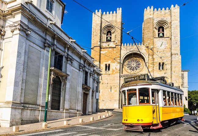 Lisbon Highlights: Private Tuk Tuk Tour Adventure Sightseeing - Two Viewpoints That Explain Lisbon’s Shape