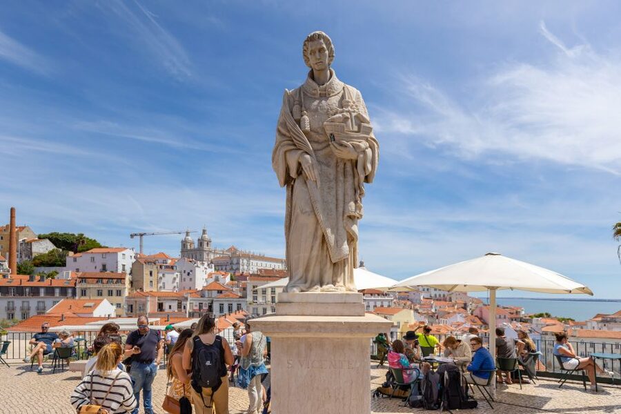 Lisbon: History, Stories and Lifestyle Walking Tour - Lisbon Cathedral, built in 1150