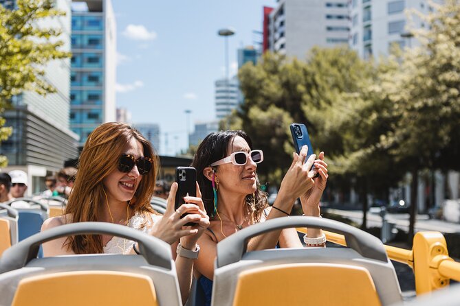 Lisbon Hop-On Hop-Off Bus, Tram Tour, River Cruise for 72/96Hour - Modern Lisbon reaches Parque das Nações