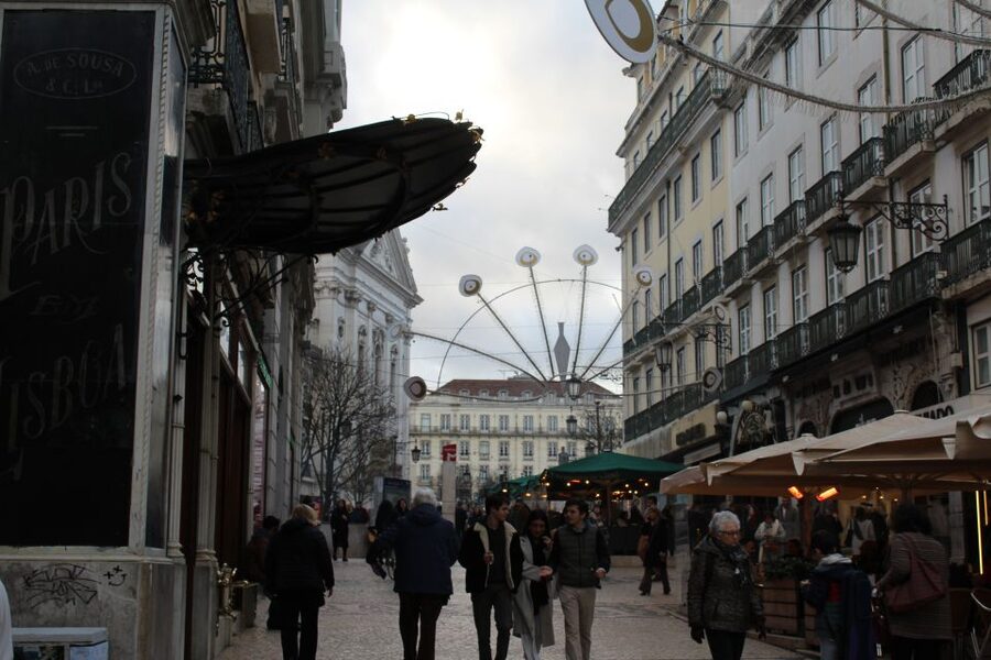 Lisbon: Jewish History in Portugal Guided Walking Tour - Alfama: hills, views, and the oldest setting