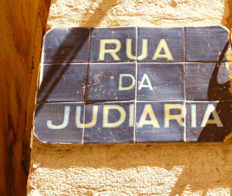 Lisbon: Jewish History Tour of Lisbon - Starting at Praça do Comércio and the story of the Exodus