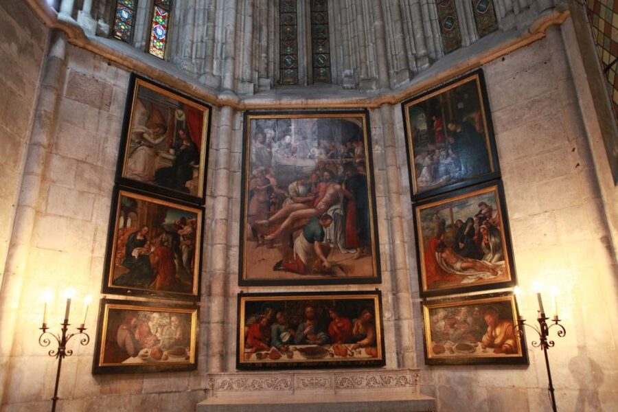 Lisbon: Lisbon Cathedral Entry Ticket - What the audio and guide options are really like
