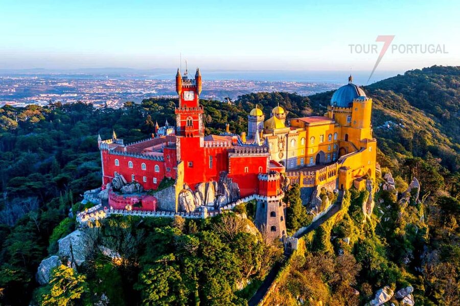 Lisbon: Pena Palace, Moorish Castle, Qta. Regaleira & Sintra - Why this Sintra day trip works