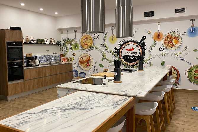 Lisbon Portuguese Cooking Class with 3-Course Dinner - From Portuguese appetizers to the first chopping board