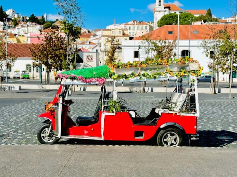 Lisbon: Private City Tour by Eco-friendly Tuk Tuk - Commerce Square and the Pink Street