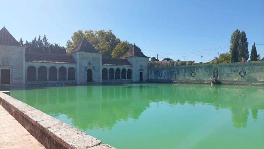 Lisbon: Private Full-Day Wine Tasting Tour in a premium car - What the private format really adds