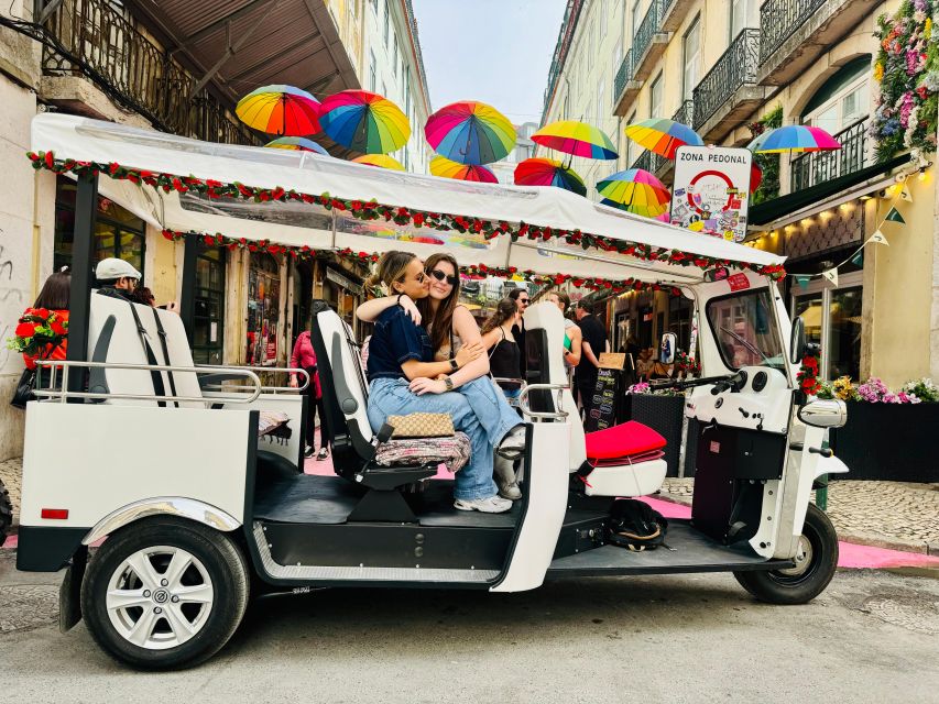 Lisbon: Private Sightseeing Tour by Tuk-Tuk - São Vicente, the National Pantheon, and old Lisbon detail