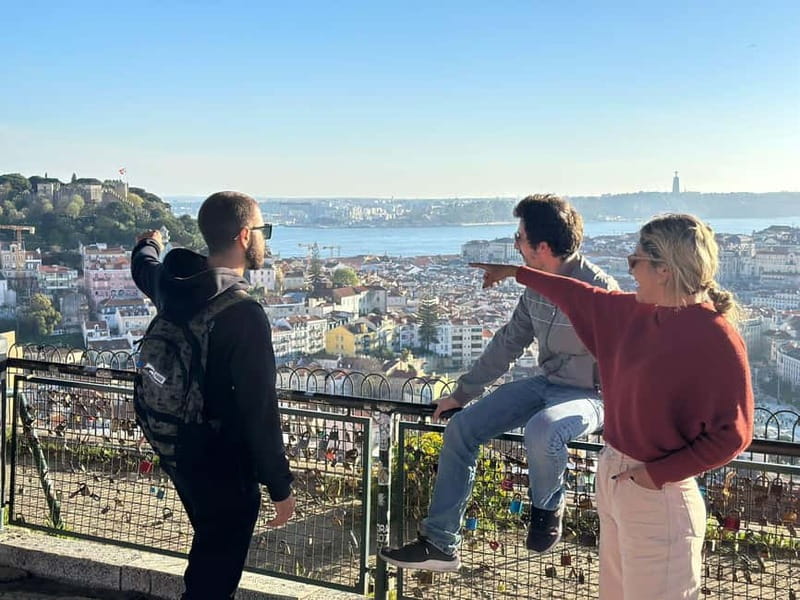 Lisbon: Private Tuk Tuk Tour with Optional Boat Cruise - Value, timing, and who should book