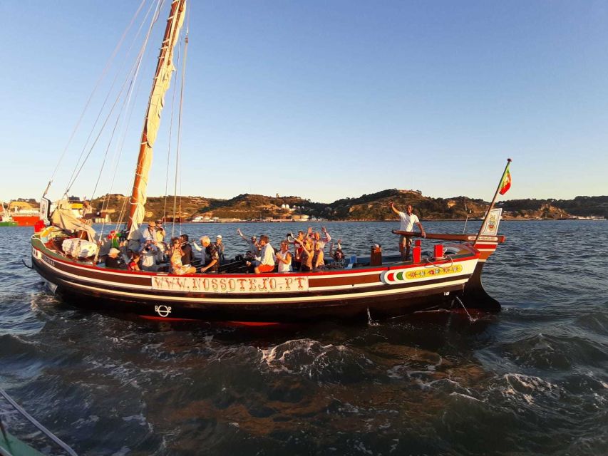 Lisbon: River Tagus Sightseeing Cruise in Traditional Vessel - Key points to know before you book