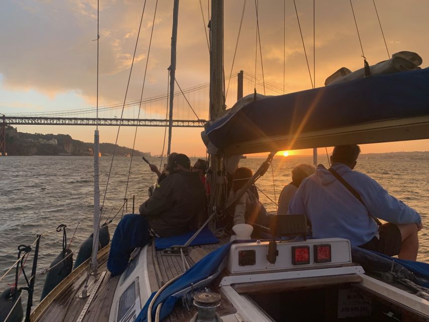 Lisbon: Sailboat Sunset Tour with a Drink - Why the Tagus is Lisbon’s best evening viewpoint