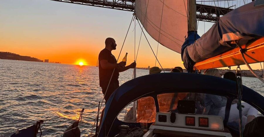 Lisbon: Sailboat Sunset Tour with a Drink - Leaving from Doca de Alcântara