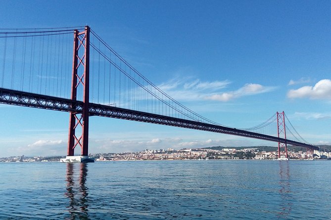 Lisbon Sailing Tour on a Luxury Sailing Yacht with 2 Drinks - Is the $46.26 price good value?