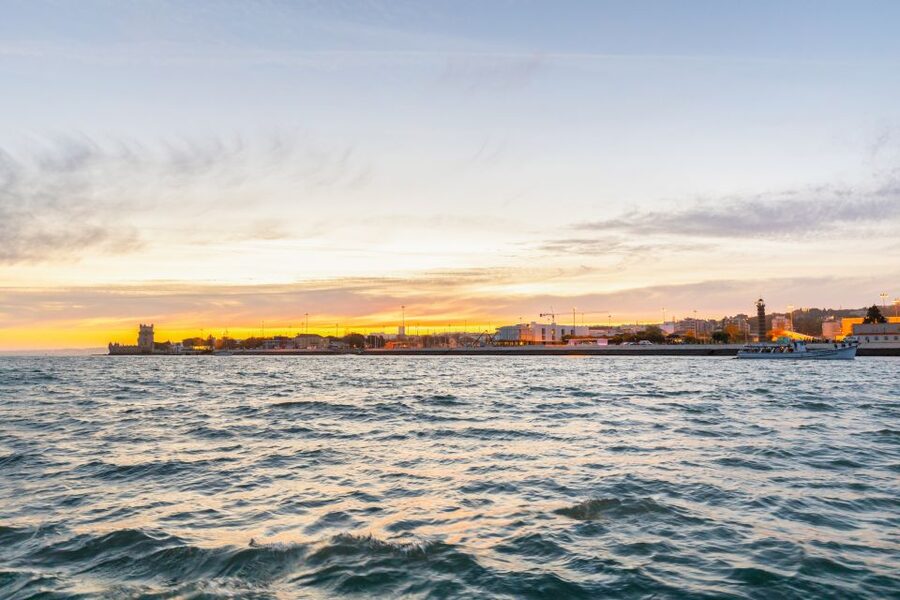 Lisbon: Sailing Tour on the Tagus River - Why the Tagus is the right place to see Lisbon