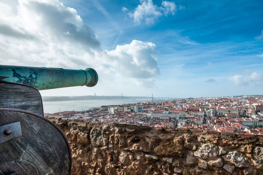 Lisbon: Sao Jorge Castle Skip-the-Line Ticket with Guide - The 15-minute introduction, and what it may become