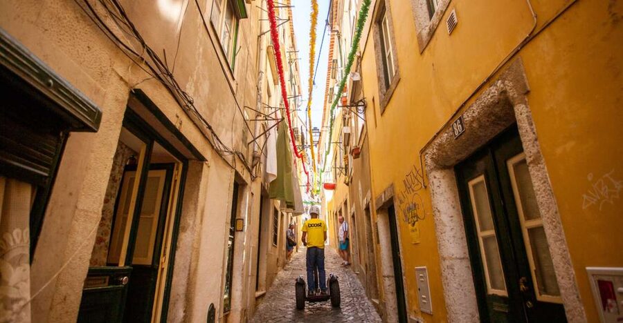 Lisbon: Segway Medieval Tour of Alfama and Mouraria - Why a Segway makes sense in Alfama