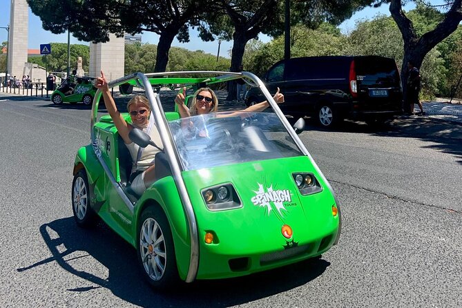 Lisbon Self-Drive Sightseeing Tour in an Electric Car - Choosing among the blue, red, and green routes