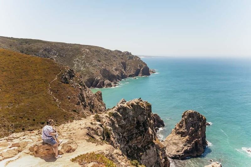 Lisbon: Sintra, Pena, Cabo da Roca, Cascais Tour with Pickup - Guides who shape the day