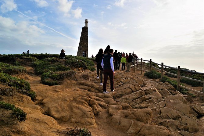 Lisbon: Sintra, Pena, Cabo da Roca Coast & Cascais Tour - Who should book this Sintra and coast tour?