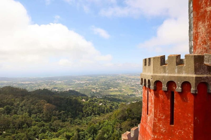 Lisbon: Sintra, Pena, Cascais & Cabo Day Tour with Tickets - Cascais: an easy finish by the sea