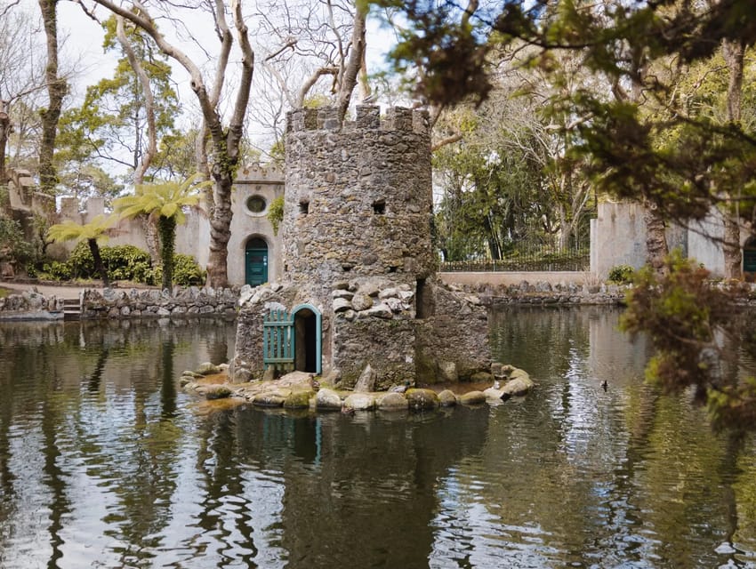 Lisbon: Sintra, Pena Palace & Cascais Guided Tour - What the $38 price really covers