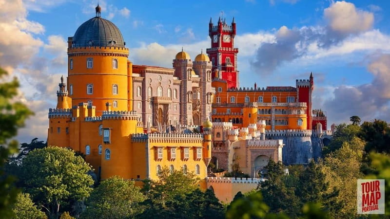Lisbon: Sintra, Pena Palace, Moorish Castle & Regaleira Tour - Moorish Castle walls with the best view of Sintra